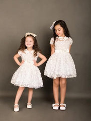 Robe blanche pour fille